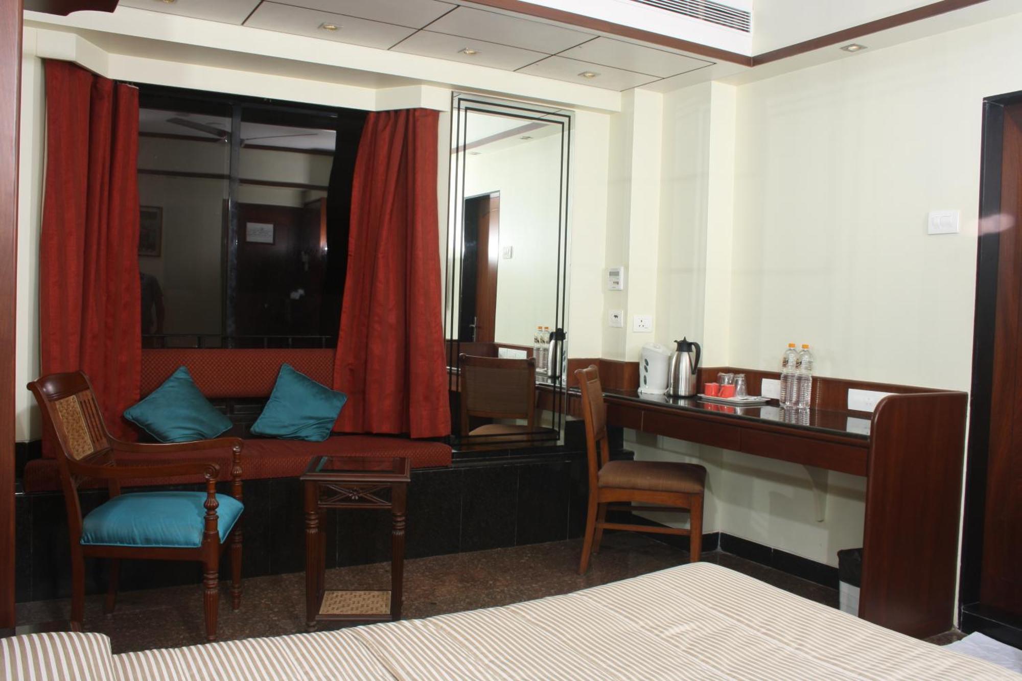 מומביי Hotel Karl Residency מראה חיצוני תמונה