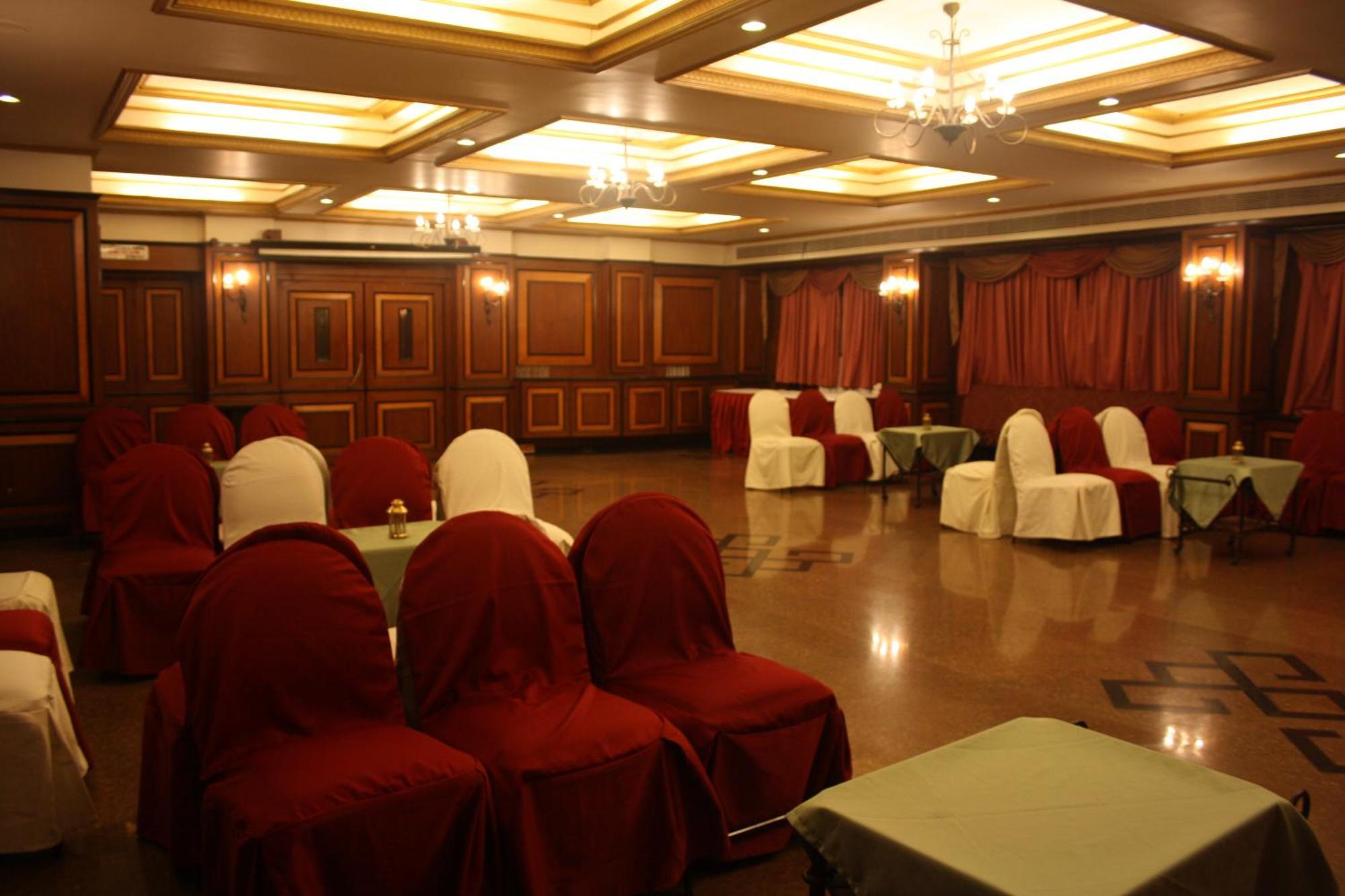 מומביי Hotel Karl Residency מראה חיצוני תמונה