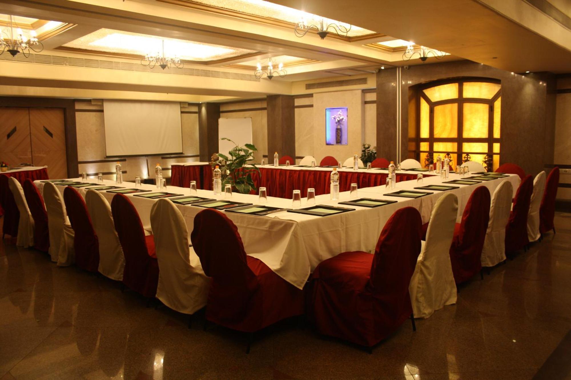 מומביי Hotel Karl Residency מראה חיצוני תמונה