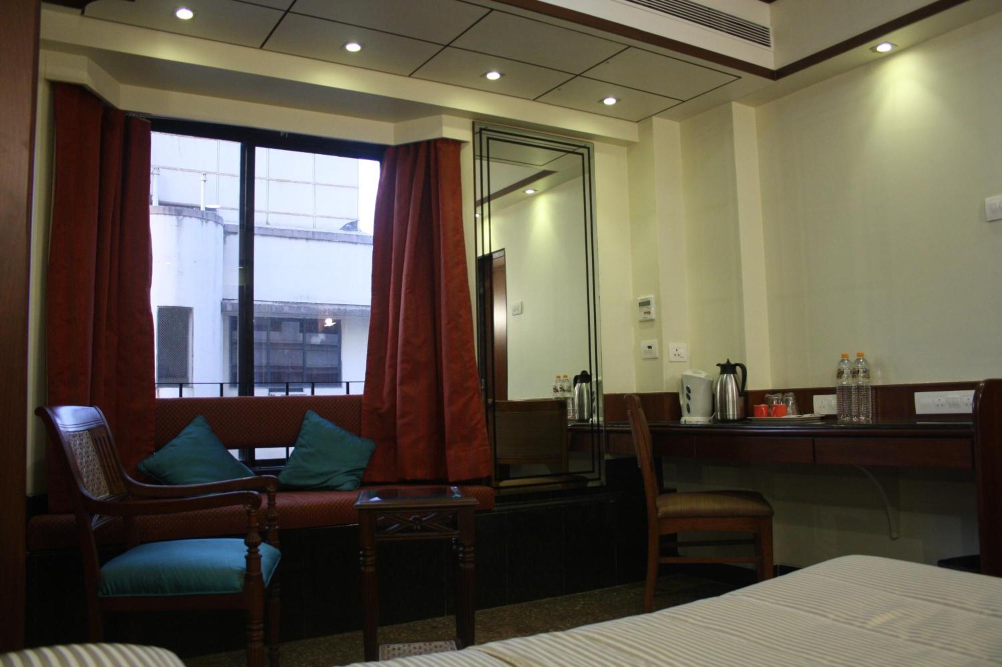 מומביי Hotel Karl Residency מראה חיצוני תמונה