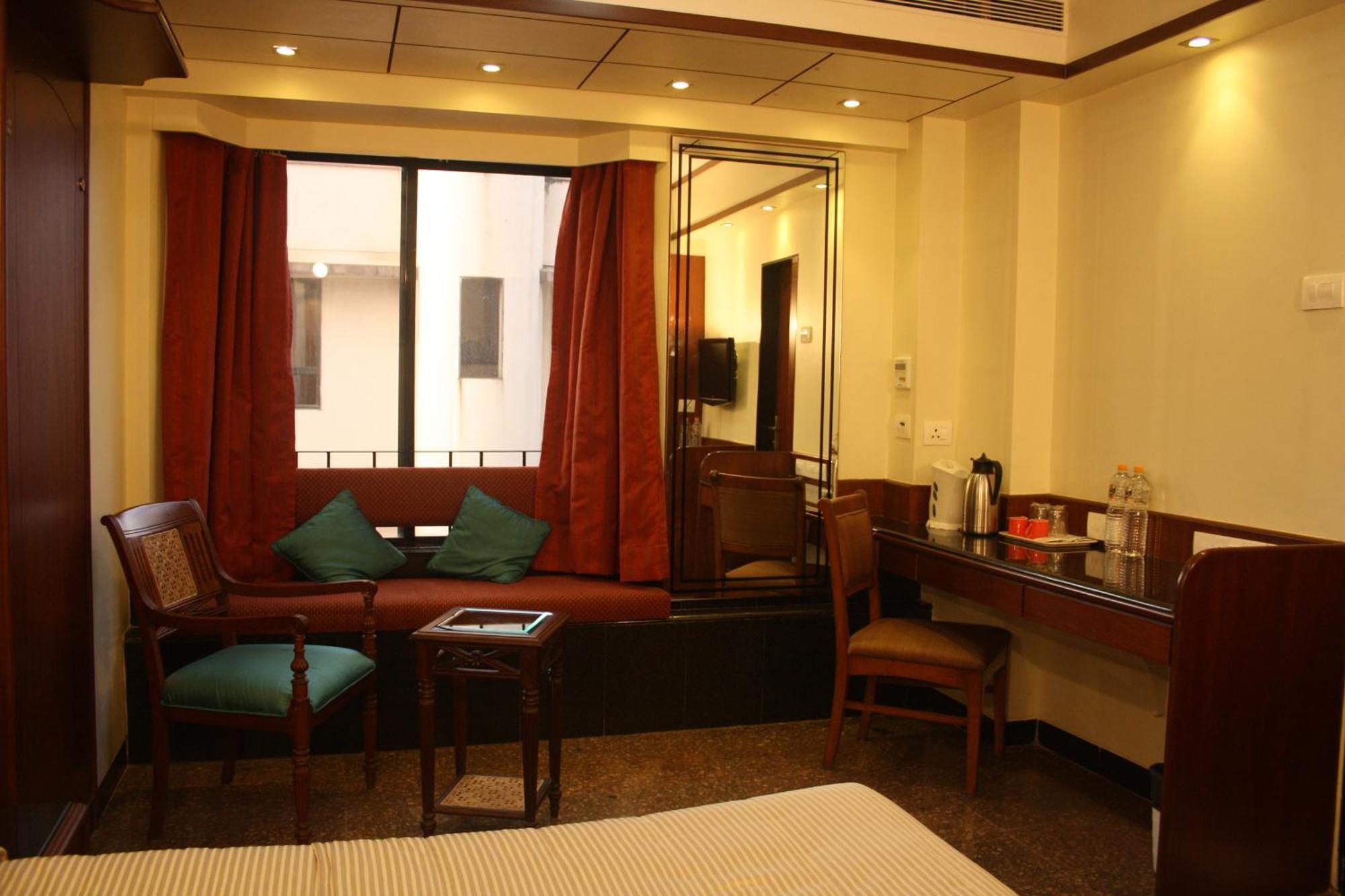 מומביי Hotel Karl Residency מראה חיצוני תמונה