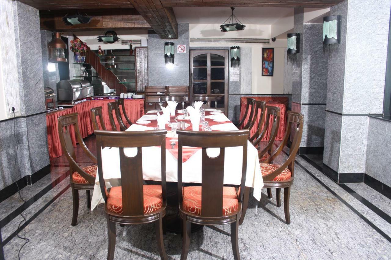 מומביי Hotel Karl Residency מראה חיצוני תמונה